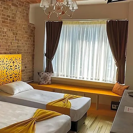 Hotel Aysahotel 3*