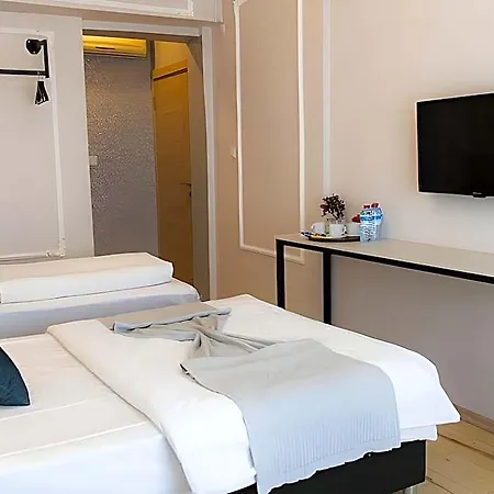 Hotel Aysahotel 3*